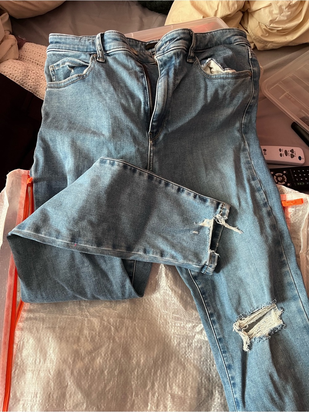 UNIQLO jeans